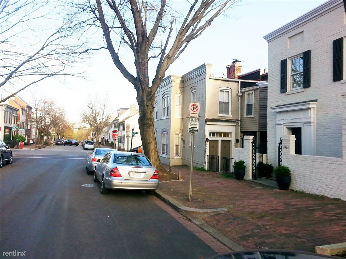 Primary Photo - Studio, 1 bath Duplex - 2902 Dumbarton St NW