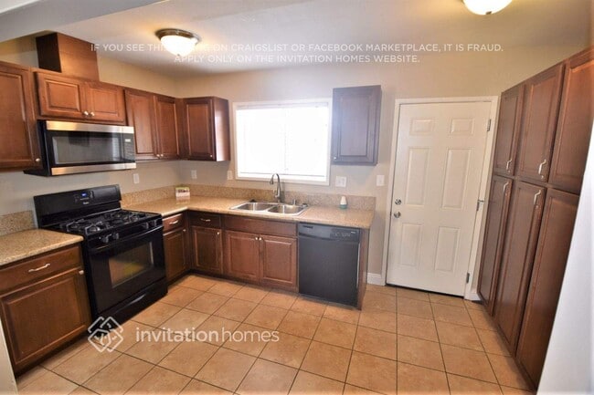 Foto del edificio - 7175 De Palma St