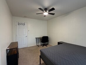 Building Photo - 11610 Cranston Dr