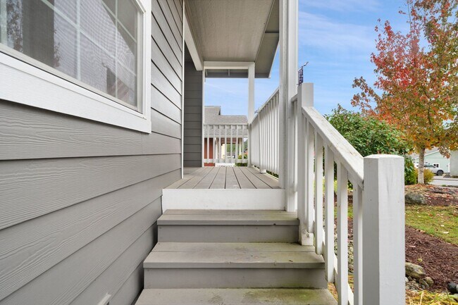 Foto del edificio - 4 Bedroom Home in Fabulous Poulsbo Location