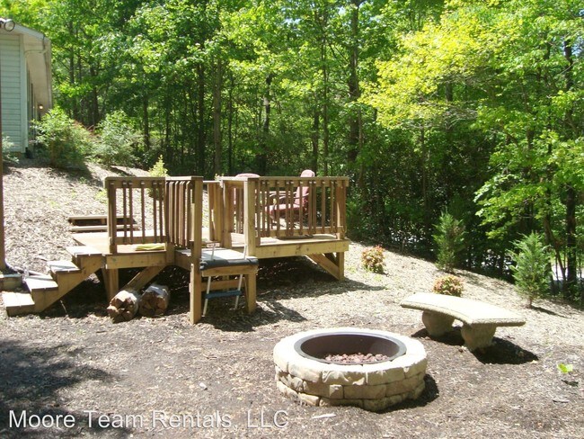 Foto del edificio - 3 br, 2 bath House - 58 Crows Nest Road