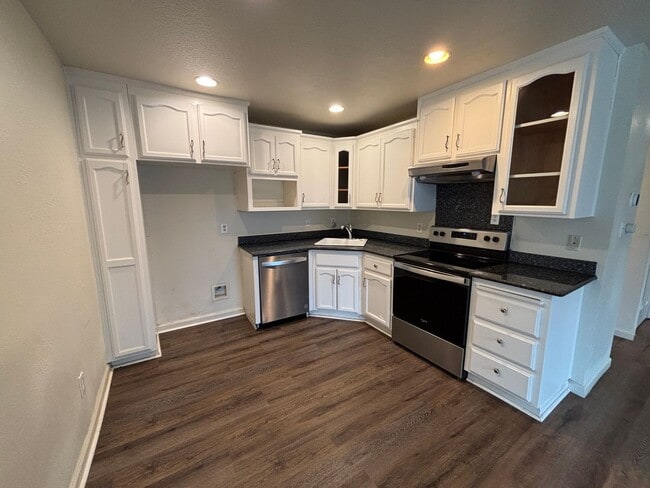 Building Photo - Renewed On The Inside