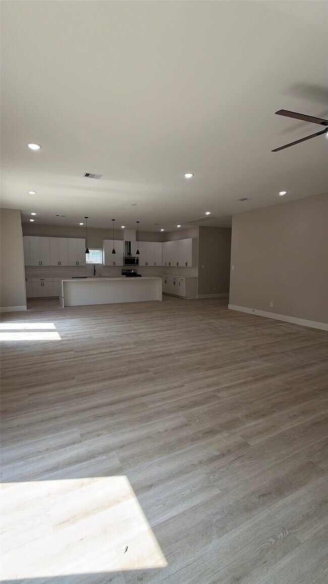 Foto del edificio - 2607 Piemonte Ave