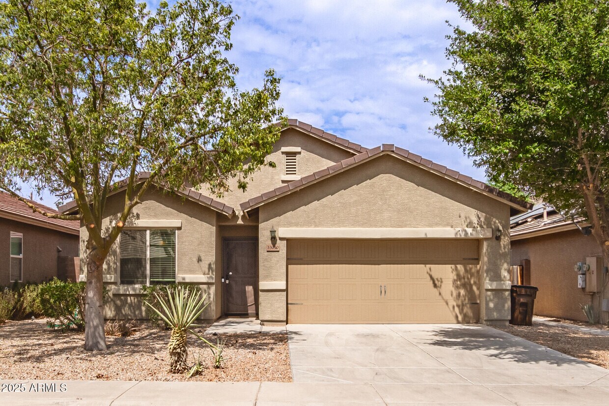 Foto principal - 33050 N Falcon Trail