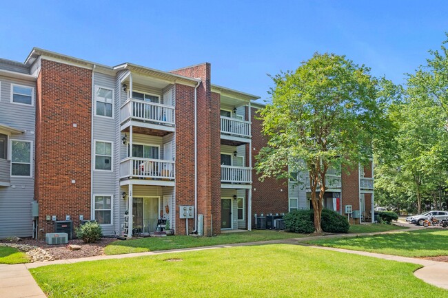 Building Photo - Residences at Humboldt Park