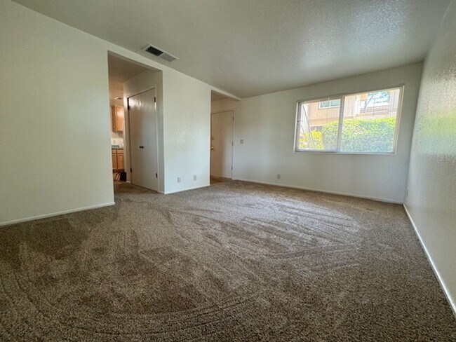 Foto del edificio - 1 Bedroom, 1 Bath condominium