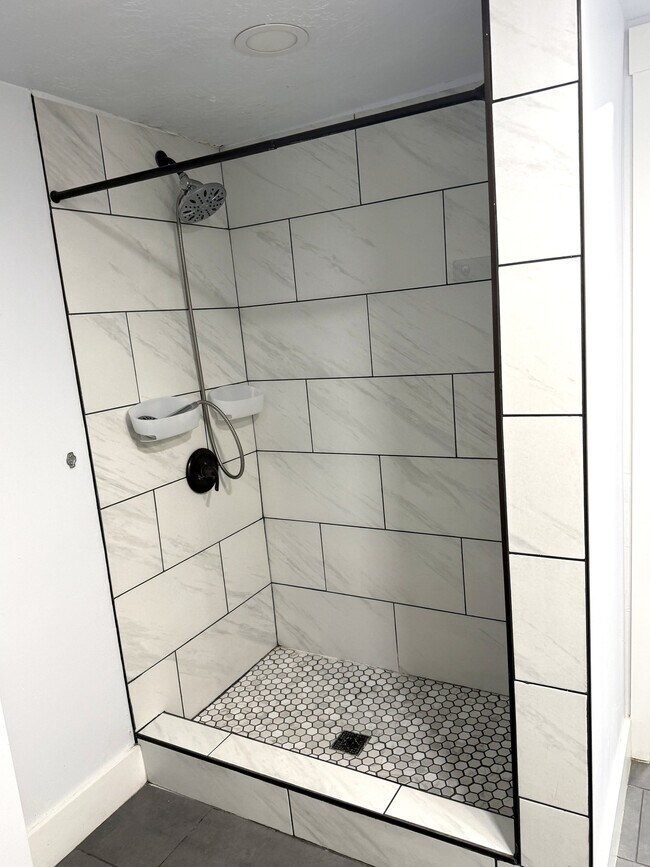 Foto del edificio - 3881 Ridgeview Way
