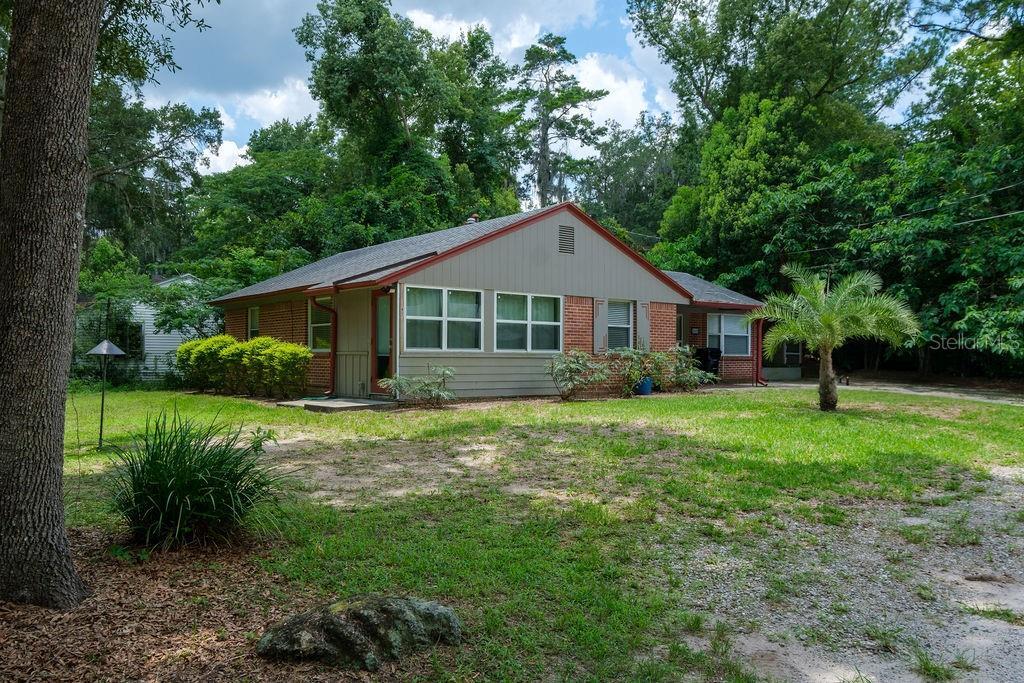 Foto principal - 2619 NW 4th Ave