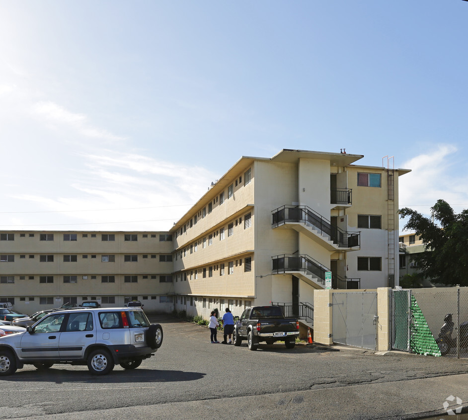 Building Photo - Island West Apartments