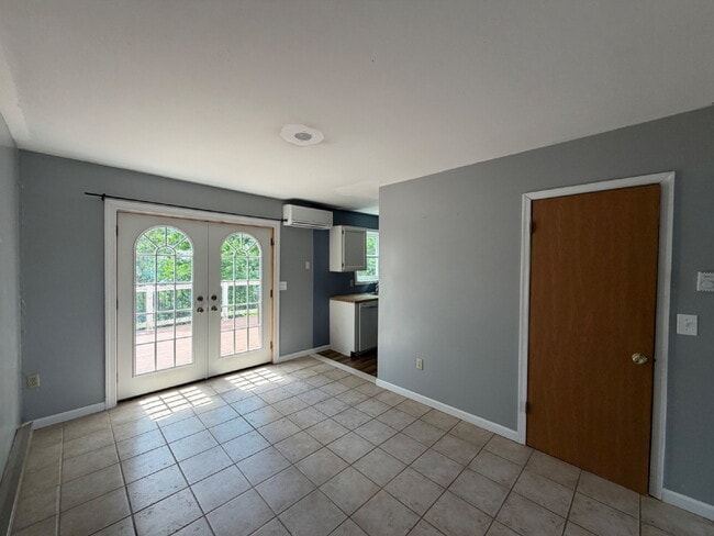 Building Photo - 186 White Dogwood Dr