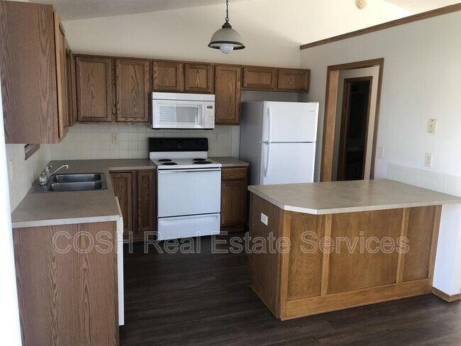 Foto del edificio - 1342 N Aksarben Ct