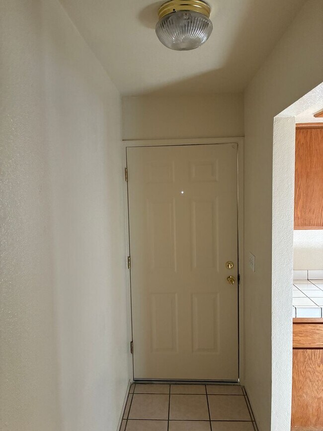 Foto del edificio - 3 Bedroom 2 Bath Home