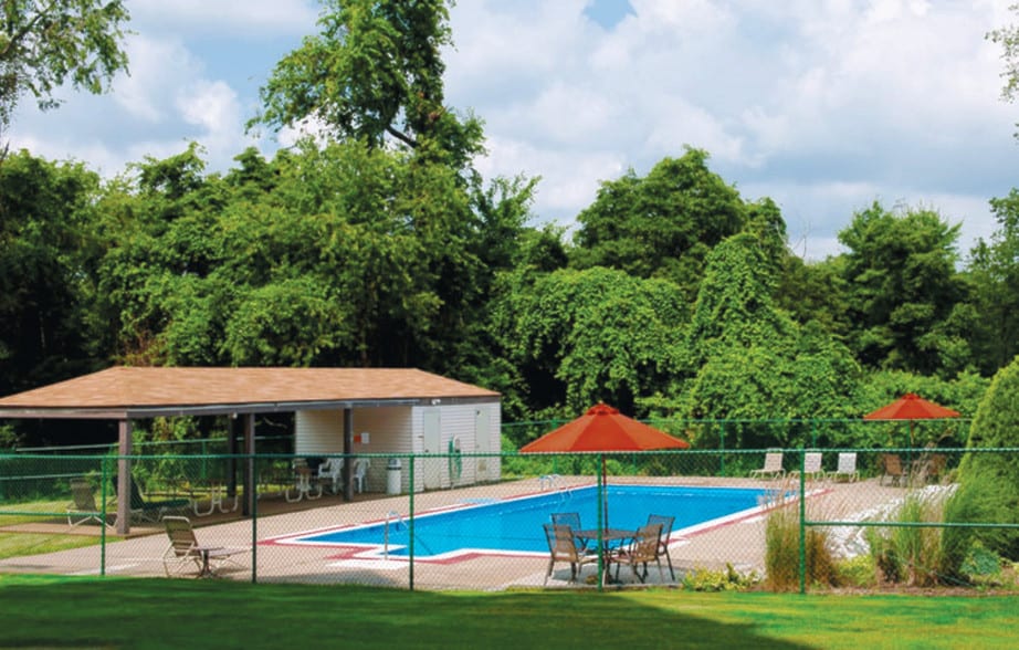 Monroeville Apartments at LaVale Rentals Monroeville, PA