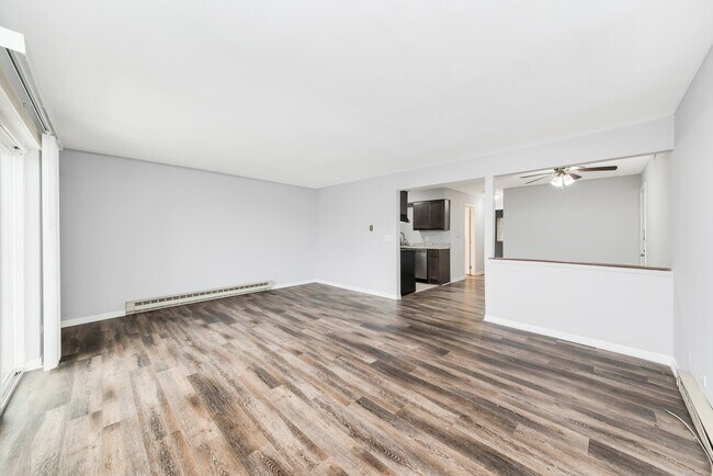 Foto del edificio - 1033 Kuhn Rd