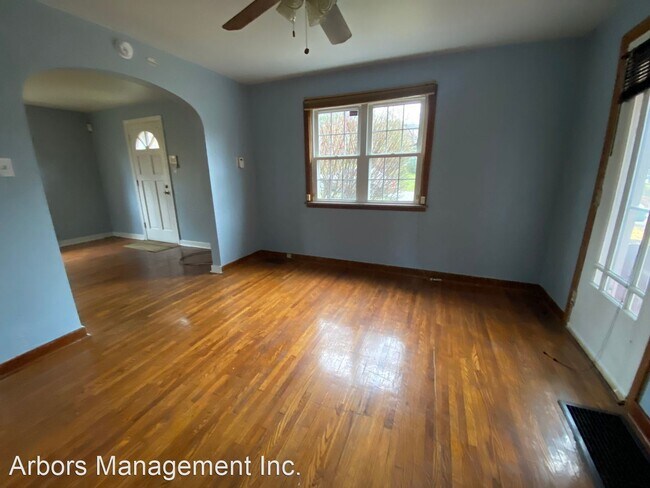 Foto del edificio - 3 br, 1 bath House - 361 ORIN DRIVE