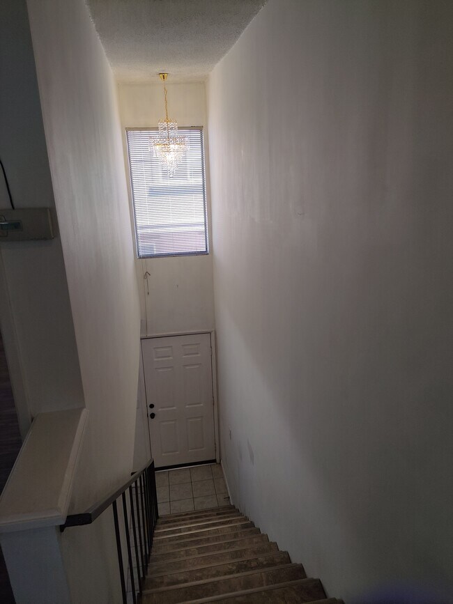 Foto del edificio - 2204 Grant Ave