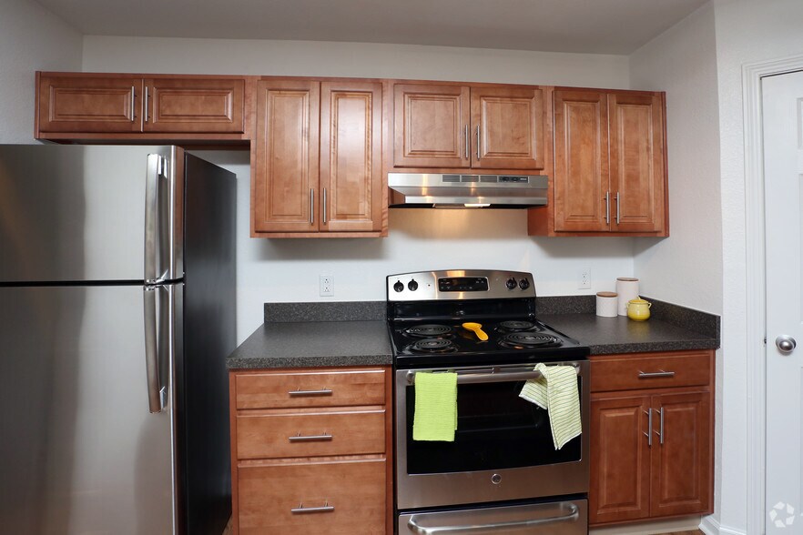 Kitchen Cabinet Refacing Akron Ohio Home Decorating Unusual Kitchen Cabinets Glamorous Unique Painted Pics Design Inspiration Andrea Loud