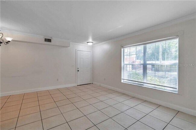 Foto del edificio - 306 S Fremont Ave