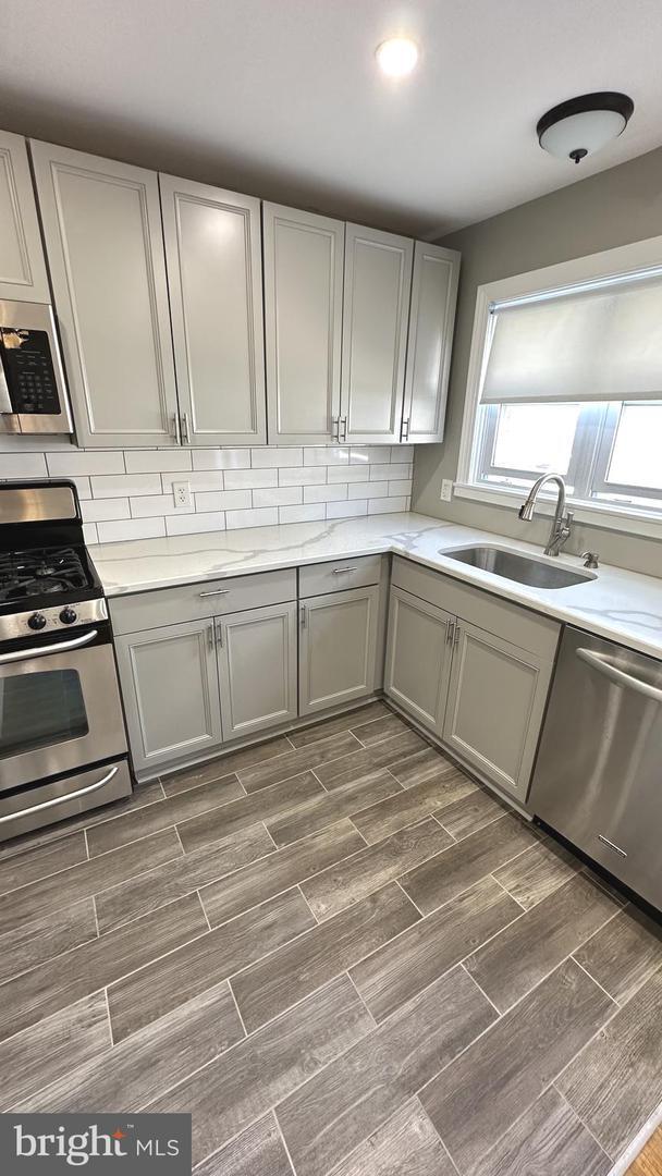 Foto del edificio - 3613 Gypsy Ln