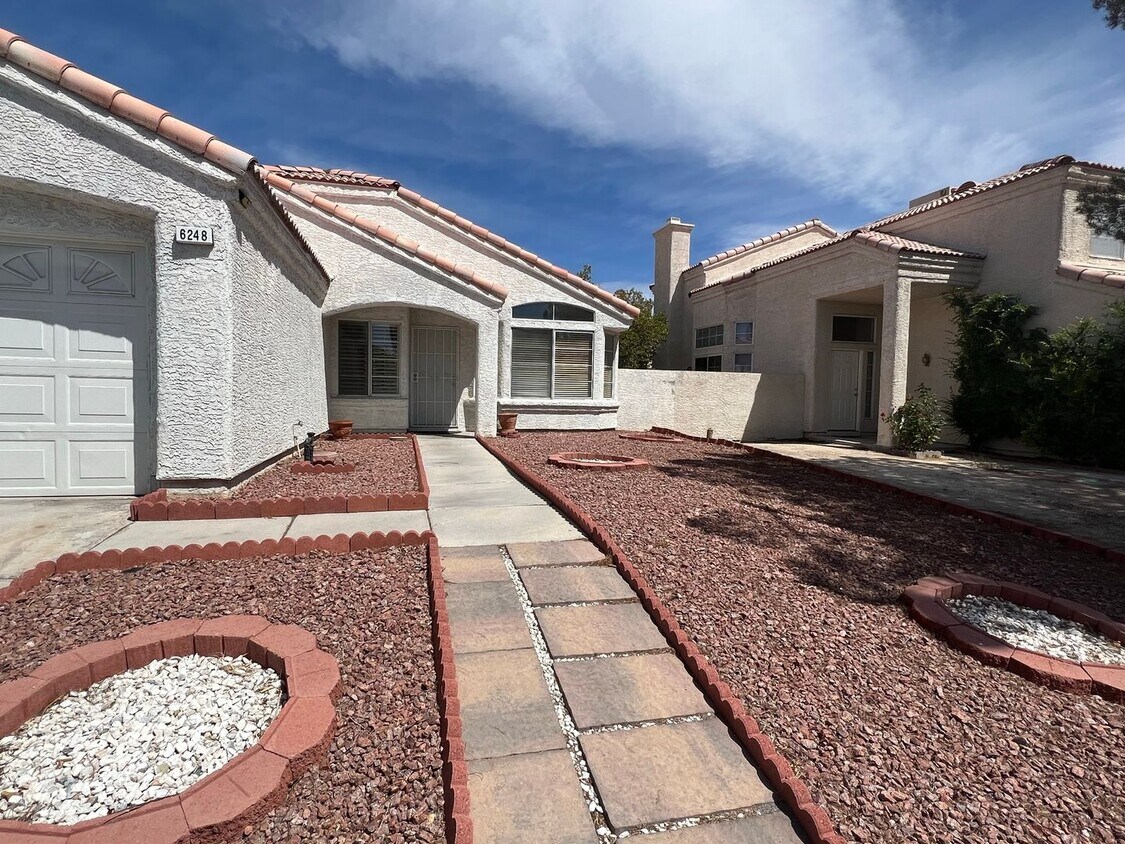 Primary Photo - Single Story Home with 4 Bedrooms