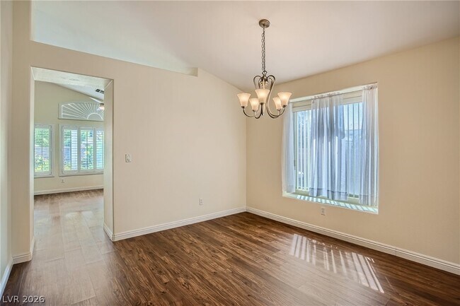 Foto del edificio - 2800 Evelyn Lake Ct