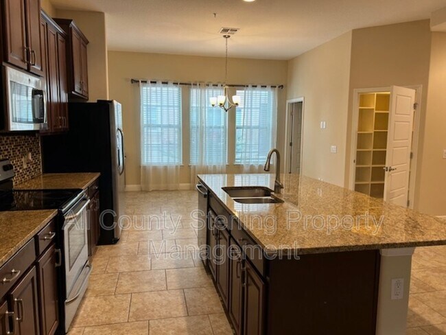 Foto del edificio - 3220 Porta Romano Way