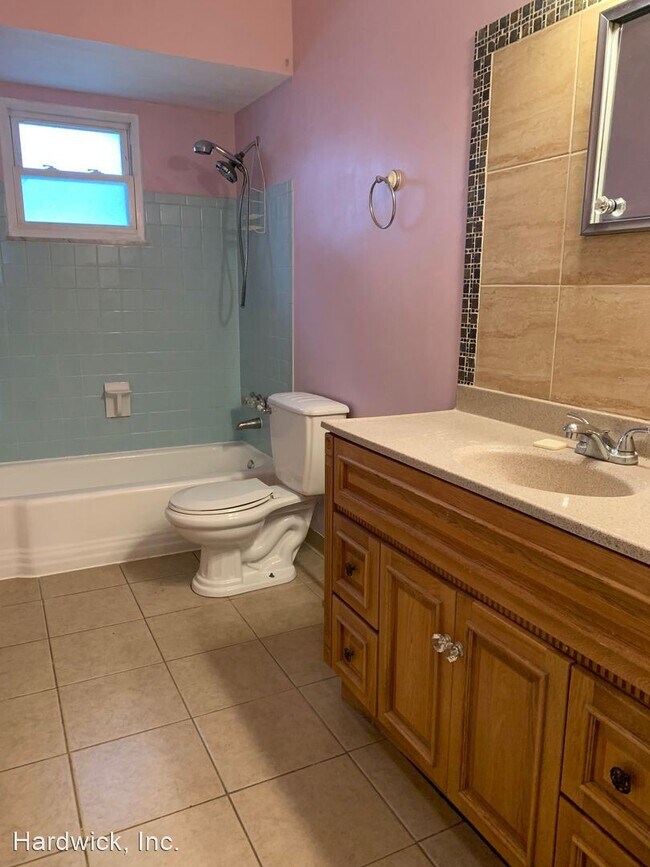 Building Photo - 3 br, 1 bath House - 3850 Etna Road