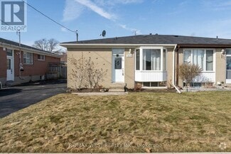 Building Photo - 322 Rosedale Dr
