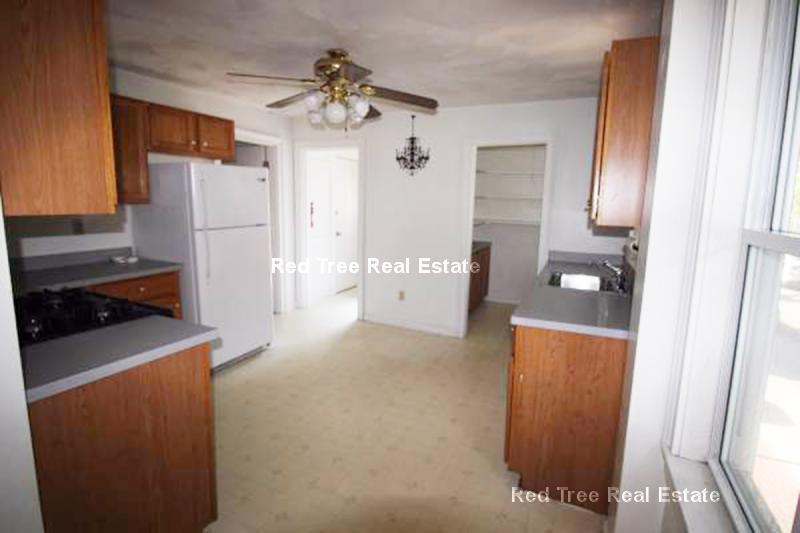 Primary Photo - 296 Highland Ave