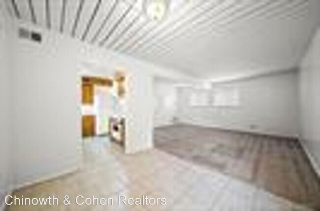 Building Photo - 1 br, 1 bath House - 3333 E 38th St Unit #4