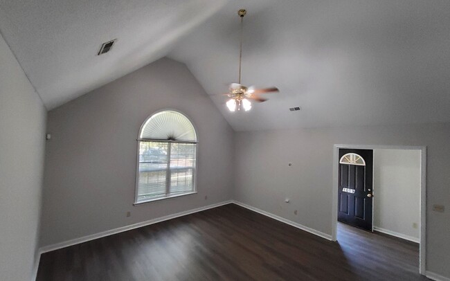 Building Photo - The Willows Subdivision