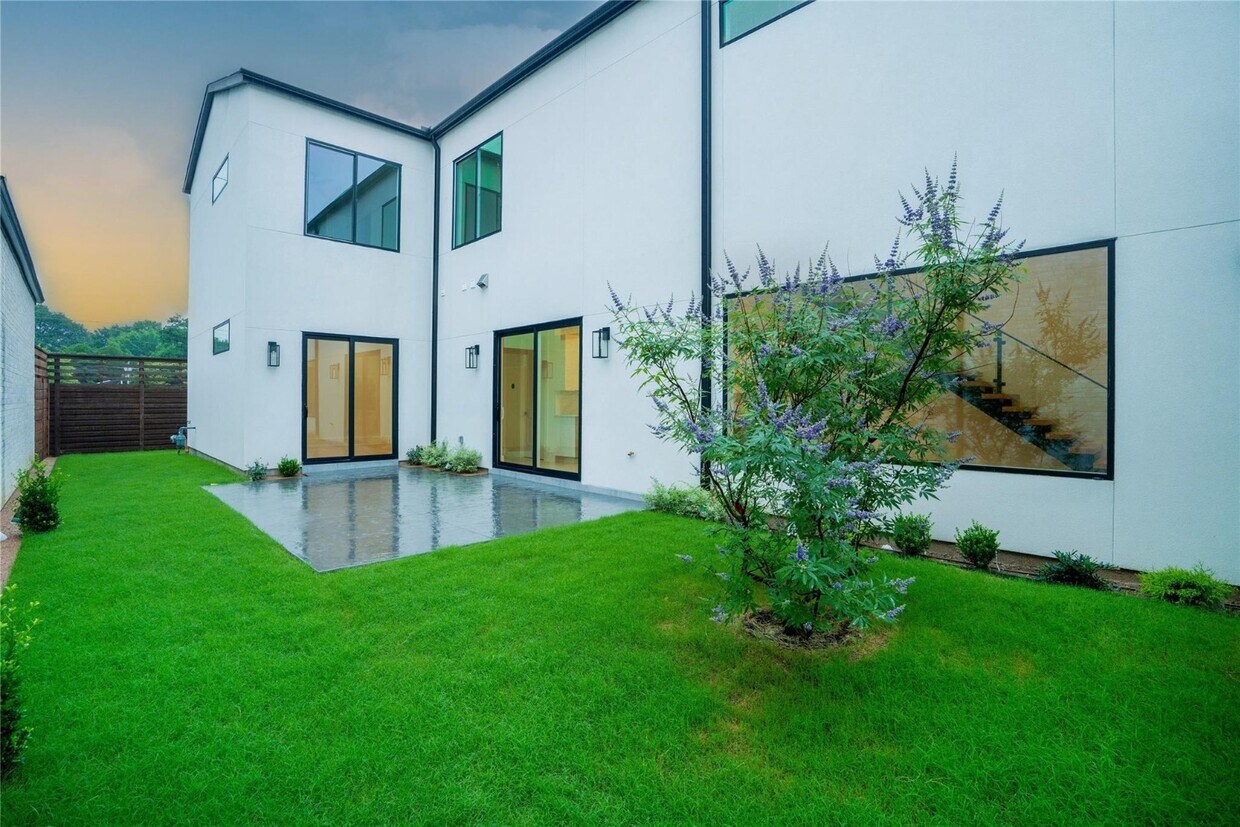 Foto principal - 3321 Walchard Ct