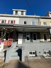 Building Photo - 126 D'Arcy Ave