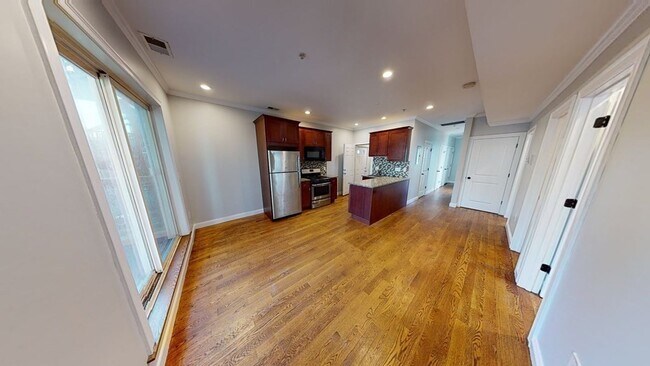 Foto del edificio - 27 Chestnut Ave