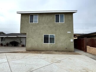 Building Photo - 2141 Mono St