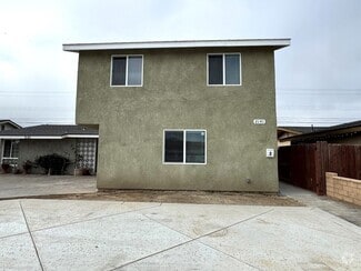 Building Photo - 2141 Mono St