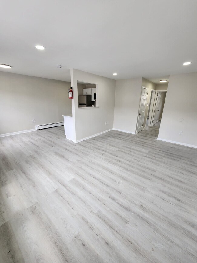 Foto del edificio - 2202 Hamilton Ave