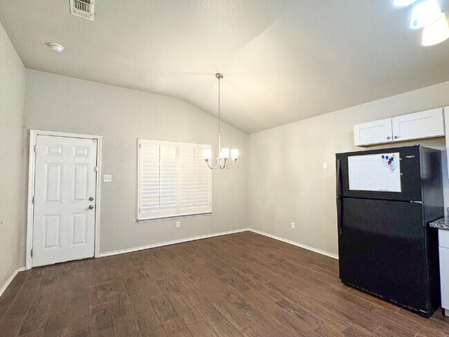 Foto del edificio - 6607 35th St