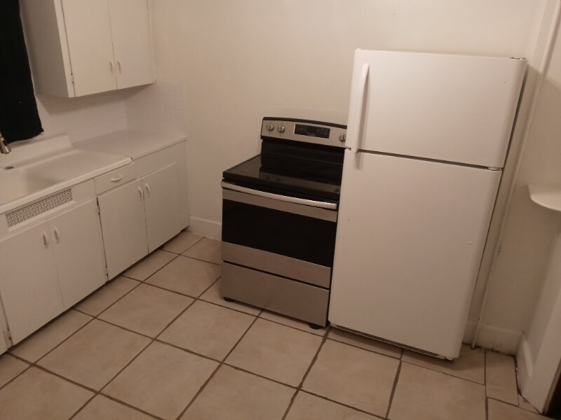 Foto principal - 1210 Erie St
