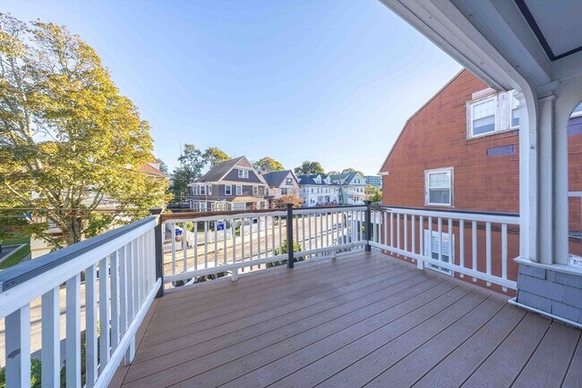 Foto del edificio - 7 Alcott St