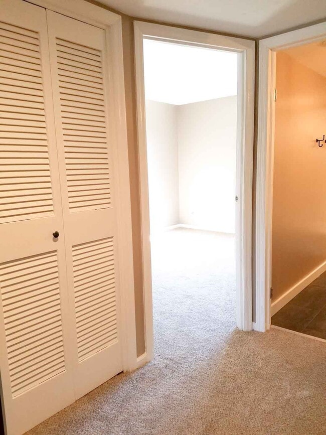 Laundry on 2nd floor - 1008 Manor Ln