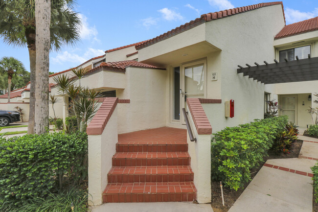 Building Photo - 101 Sea Oats Dr