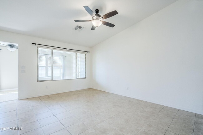 Building Photo - 3807 E Hazeltine Way