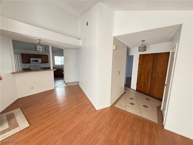 Building Photo - 6661 W Telegraph Rd