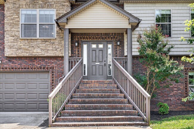 Foto del edificio - 2973 McManus Cir