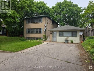 Building Photo - 7076 Longwoods Rd