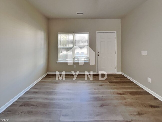 Building Photo - 3 br, 2.5 bath Townhome - 3217 Weaver Ln