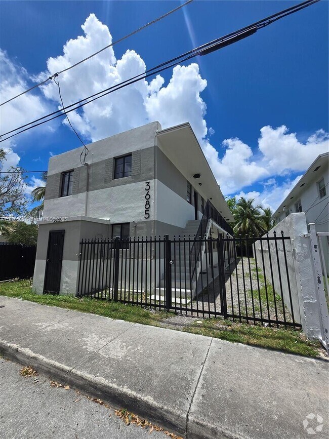 Building Photo - 3685 Frow Ave