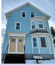 Building Photo - 36 Highland Ave