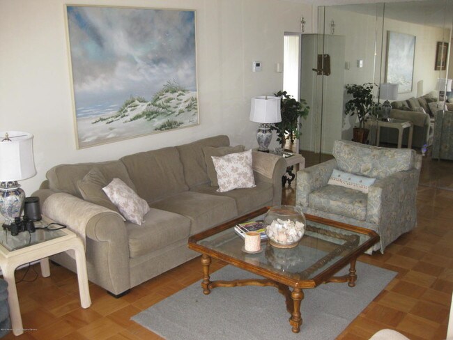 Foto del edificio - 480 Ocean Ave N